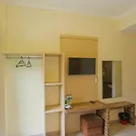 Super Oyo Collection O 92130 Hotel Fiducia Kaji