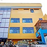 Super Oyo 90692 Point Hostel