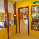 Townhouse Oak Hotel Fiducia Pasar Minggu