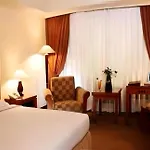 Oasis Amir Hotel