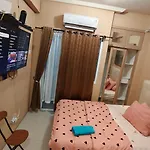 Studio Suite Green Pramuka