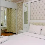 Nice And Homey 1Br At The Wave Kuningan Apartment By Travelio