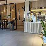The Mango Suites By Flat06