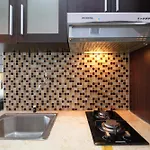 Relaxing Studio Apartment Mangga Dua Residence Near Itc Mall By Travelio