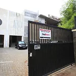 Reddoorz Near Cilandak Town Square