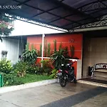 Wisma Shalom Guesthouse