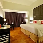 Zen Rooms Mampang Tendean