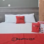 Reddoorz Plus Near Rs Harapan Kita
