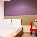 Hotel Sanrina
