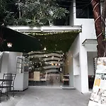 Menteng House