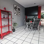Reddoorz Plus Near Rs Fatmawati 2