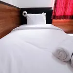 Cozy 2Br Mediterania Palace Kemayoran Near To Jiexpo Kemayoran By Travelio