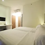 Ozone Hotel Pantai Indah Kapuk