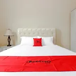 Reddoorz Plus @ Kwitang 2