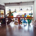 Pinx\'S Hostel