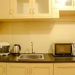 Best 3Br Apartment Grand Palace Kemayoran By Travelio