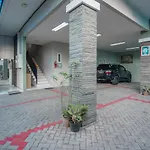Reddoorz Plus Near Semanggi