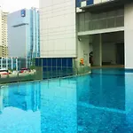Spacious 2Br Gp Plaza Apartment By Travelio