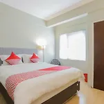 Oyo 651 Casamora Cilandak Syariah