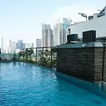 Luxurious 3Br Apartment At Fx Residence Sudirman By Travelio