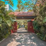 Oyo 665 Namora Residence