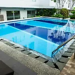 Pool View 2Br With Sofa Bed Bassura City Apartment By Travelio