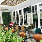 Hotel Feodora Grogol