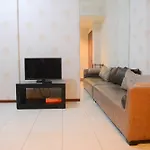 2 Bedroom Pool View Sudirman Park By Travelio