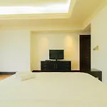 Luxurious 2 Bedroom Scbd Suites Apartment By Travelio