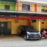 Reddoorz Near Gajah Mada Plaza 2