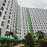 Reddoorz Apartment @ Green Lake View Ciputat
