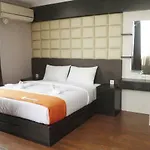 Apatel Apartment Mangga Dua Lt. 11