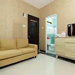 Reddoorz Plus @ Cipete Damai
