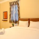 3 Bedrooms Apartment Grand Palace Kemayoran By Travelio