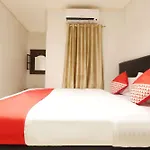 Oyo 132 Anggrek Murni Residence