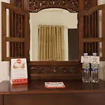 Oyo 132 Anggrek Murni Residence