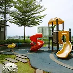 Comfortable 1Br At Sky Terrace Apartment In Strategic Area By Travelio