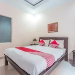 Oyo 1667 Wisma Lux Barkah