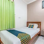 Spot On 2033 Kayumanis Homestay Syariah