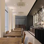 Delua Hotel