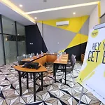 Yello Hotel Manggarai