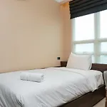 Cozy And Comfy 2Br Citralake Suites Apartment By Travelio