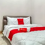 Reddoorz Near Duta Merlin