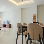 Posh 2Br With Private Lift At Masterpiece The Epicentrum Kuningan Apartment By Travelio