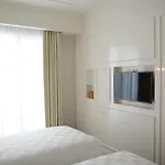 Cordela Norwood Hotel