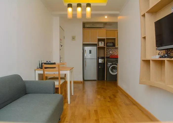 Comfy And Beautiful 2Br Menteng Square Apartment By Travelio
