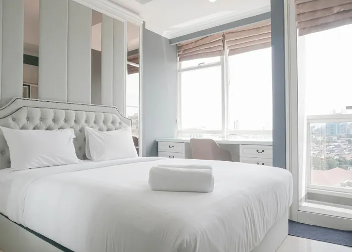 Comfy And Wonderful Studio Menteng Park Apartment By Travelio