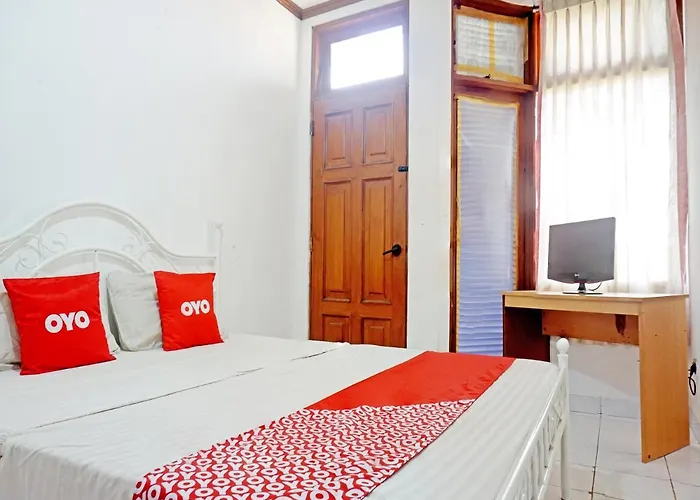 Oyo 90824 Griya Ummiku Syariah