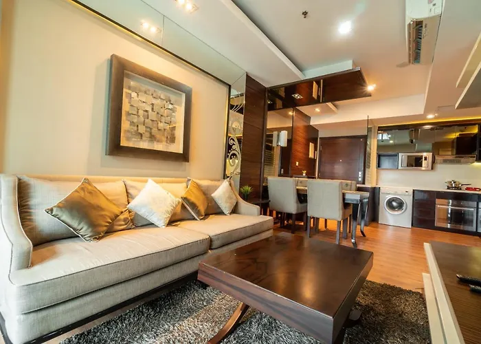 Luxury & Modern Unit 2 Bedroom @Casablanca