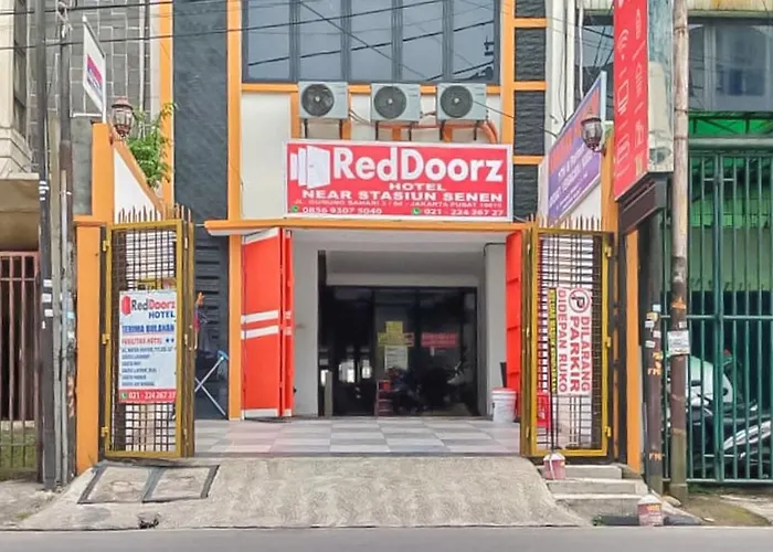 Reddoorz Near Stasiun Senen